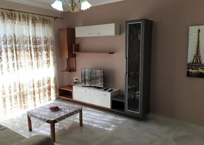 Ari Apartment